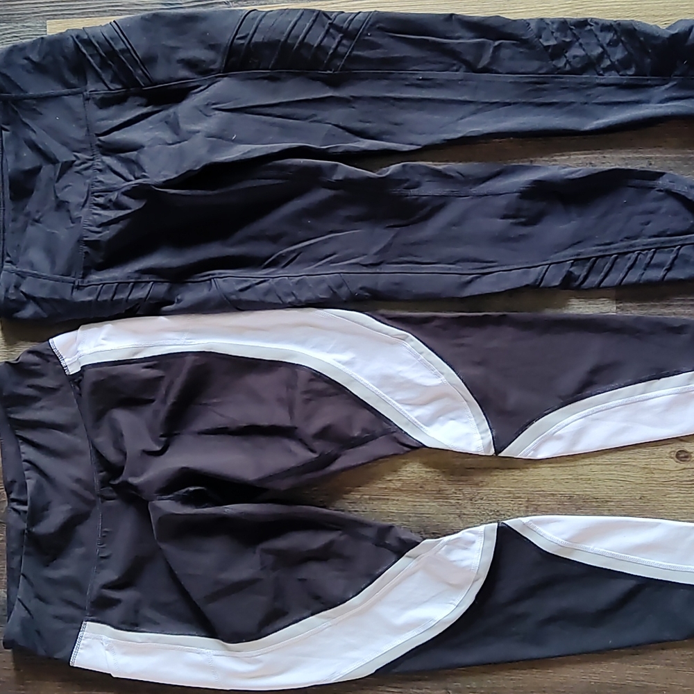 2 pairs of workout pants
